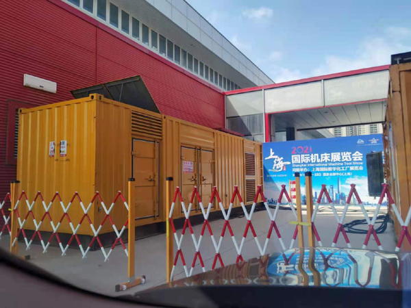 城东发电车出租-发电机无电压或电压太低怎么办？