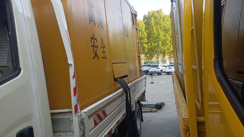 城东如何判断柴油发电机组和UPS电源的切换时间是否符合要求？