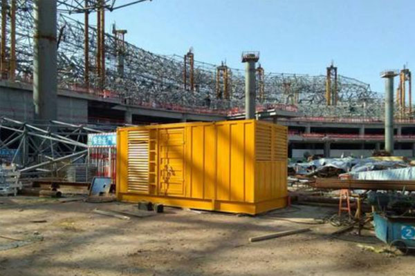 城东发电机出租如何判断空气滤清器是否需要更换？