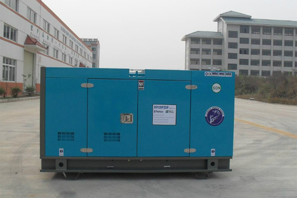 城东发电机租赁如何正确安装空气滤清器？